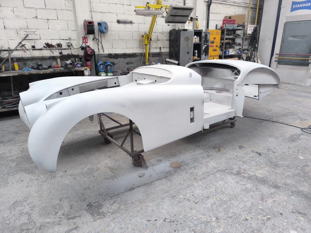 XK 140 EN RESTAURATION DEPUIS LE CHASSIS PASTEL GREEN