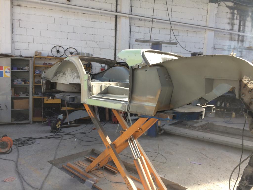 TR 3 CLASSIC CAR RESTAURATION BRETAGNE ROADSTER