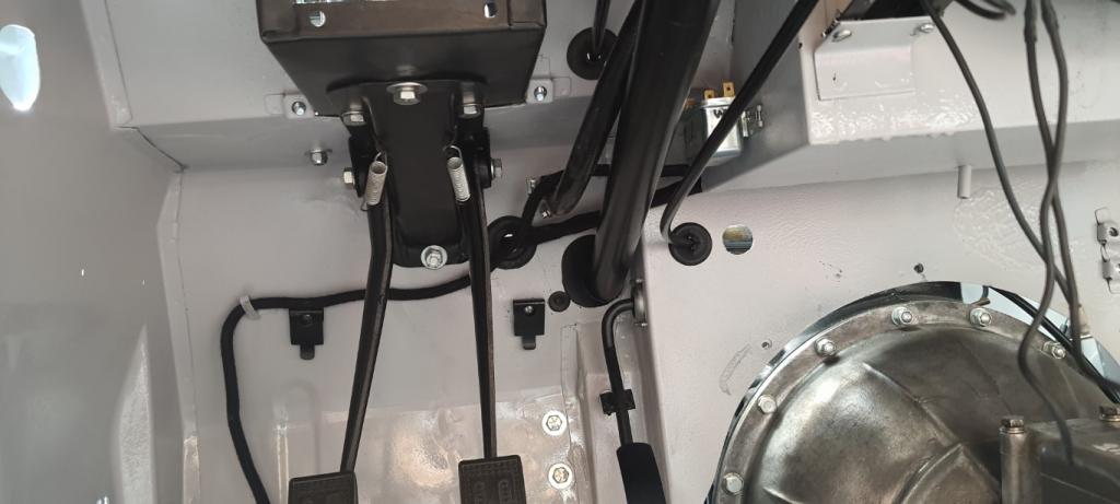 RESTAURATION TRIUMPH TR3A BRETAGNE ROADSTER