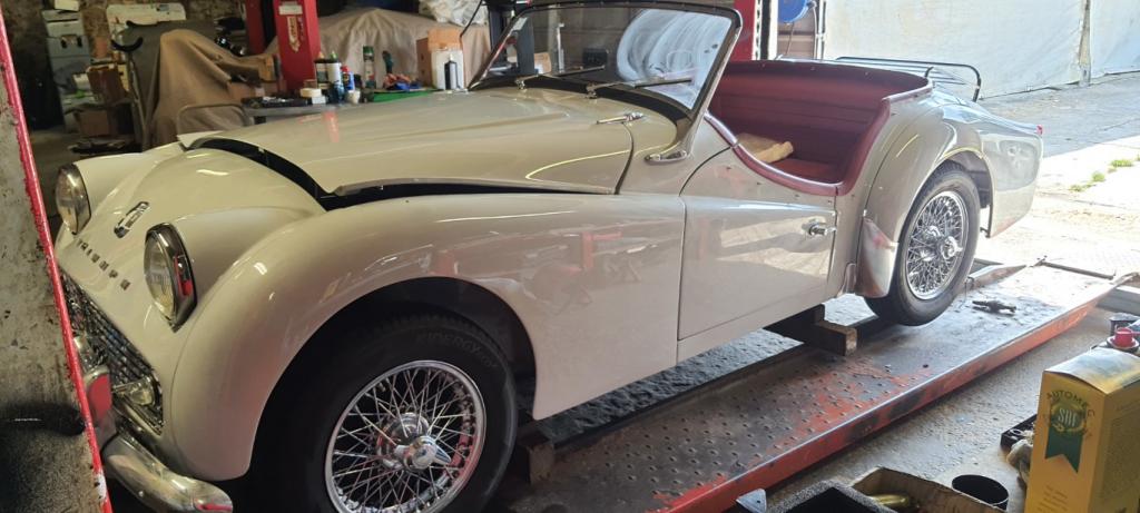 RESTAURATION TRIUMPH TR3A BRETAGNE ROADSTER