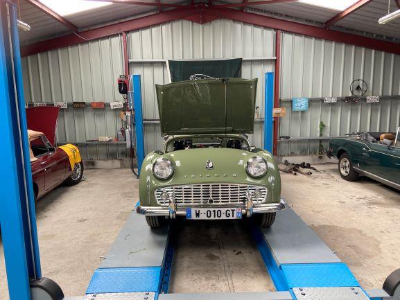 RESTAURATION TRIUMPH TR3A BRETAGNE ROADSTER