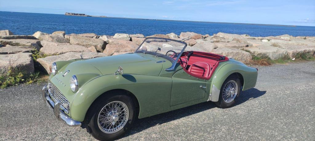 RESTAURATION TRIUMPH TR3  