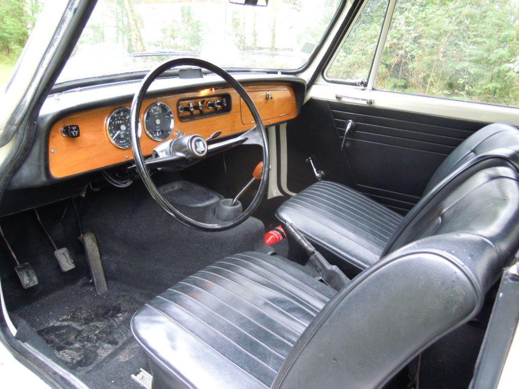 Triumph herald 1970