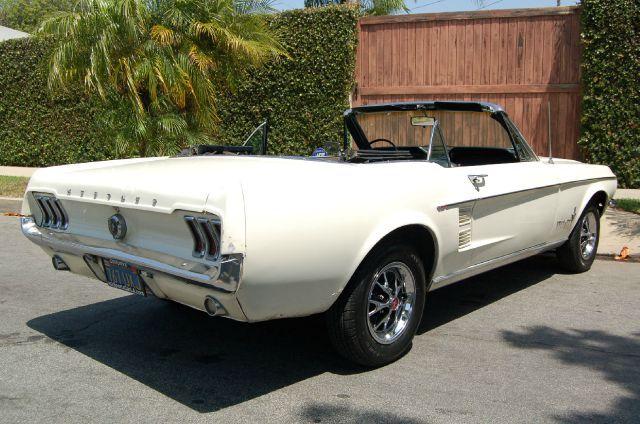 Ford mustang 1967