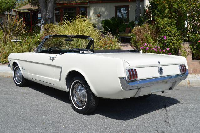 Ford mustang 1965