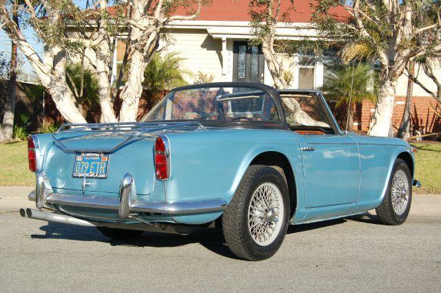 Triumph TR4A IRS 1967