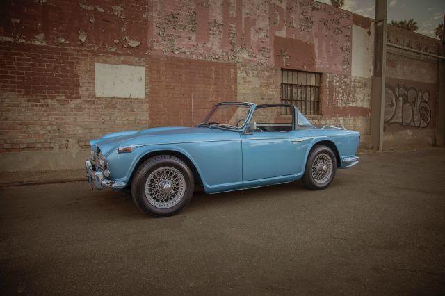 Triumph TR4A IRS 1967