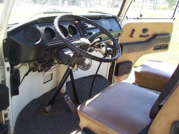 Volkswagen westfalia 1974