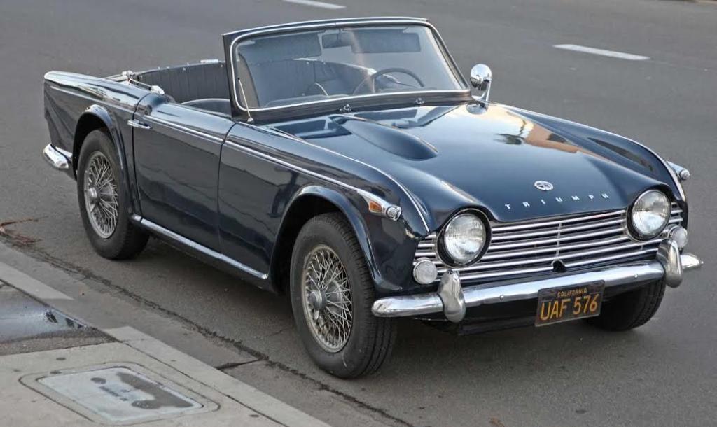 Triumph TR4A IRS 1966