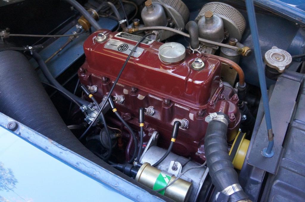 mga coup bretagne roadster