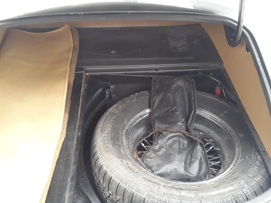 type e cabriolet serie 1.5 bretagne roadster