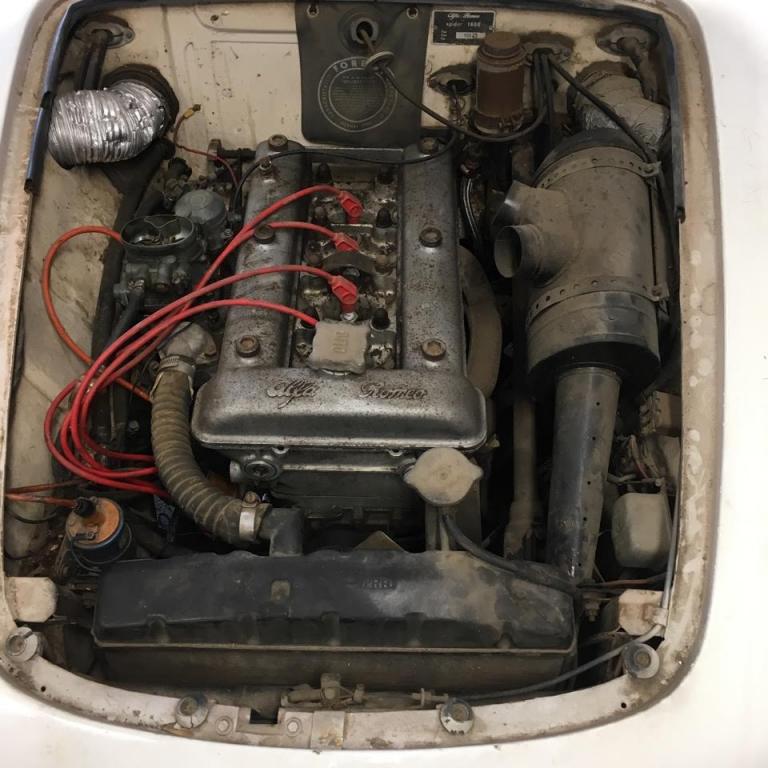 alfa spider giulia 1600 bretagne roadster