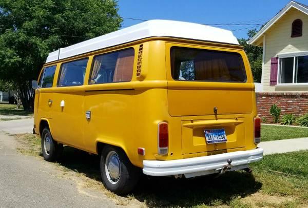 volskwagen combi westfalia de bretagne roadster