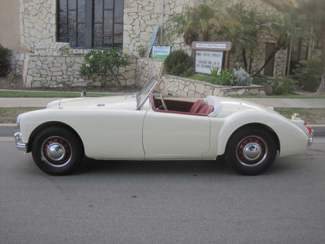 MGA 1600 roadster bretagne roadster