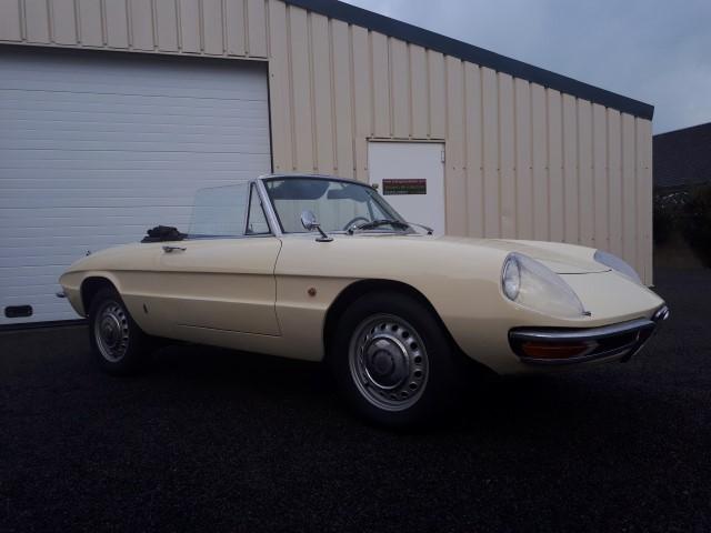 alfa 1600 duetto bretagne roadster