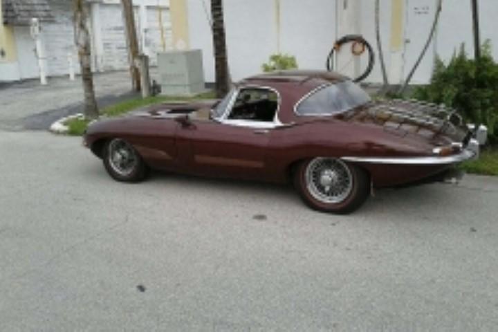 jaguar type E  bretagne roadster