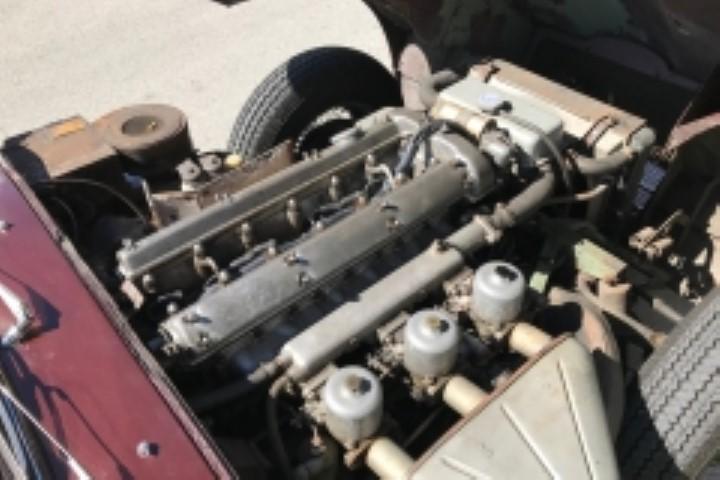 jaguar type E  bretagne roadster