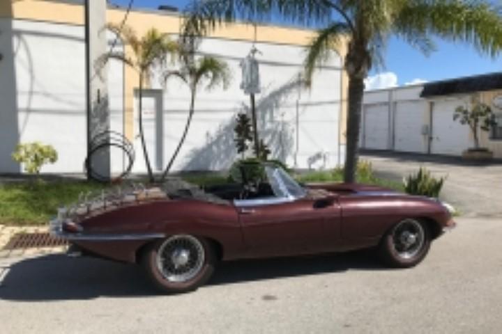 jaguar type E  bretagne roadster