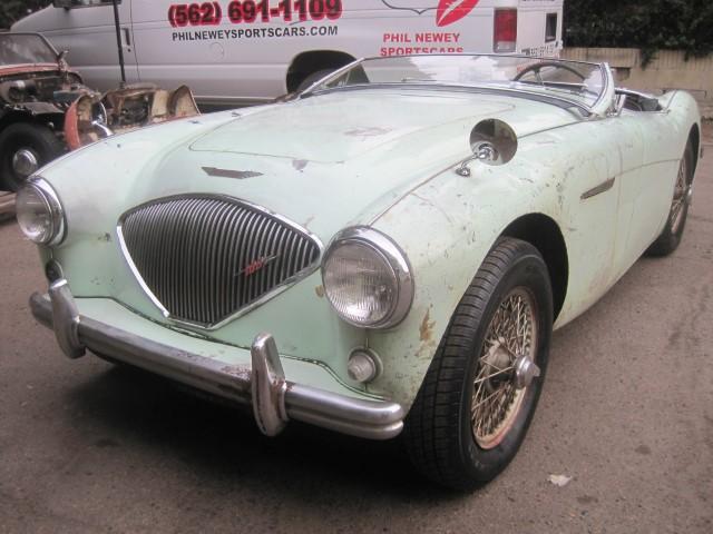 AUSTIN HEALEY 100-4 BN2 bretagne roadster
