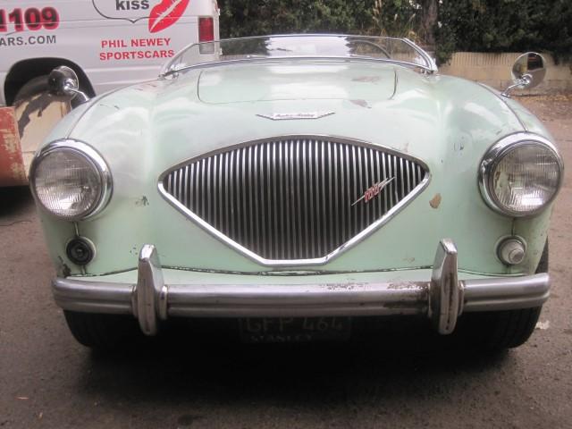 AUSTIN HEALEY 100-4 BN2 bretagne roadster