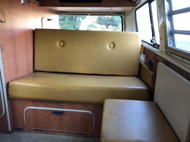 volskwagen combi westfalia de bretagne roadster