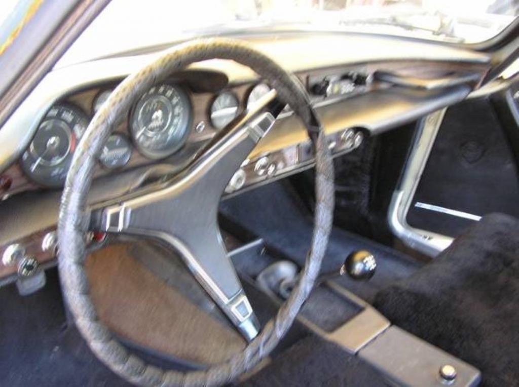 volvo p 1800 blanche bretagne roadster