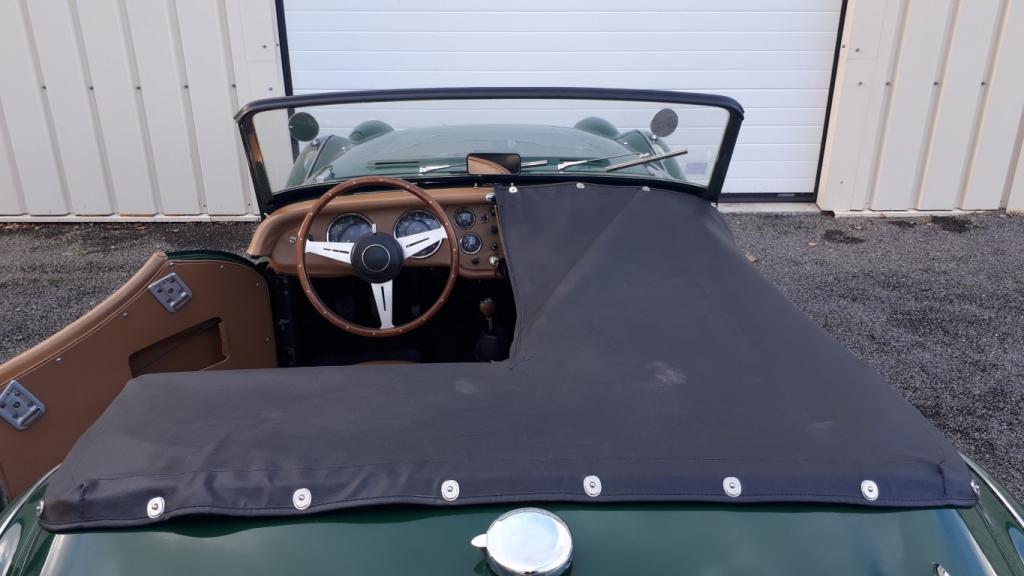 TRIUMPH TR3 A VERTE BRETAGNE ROADSTER