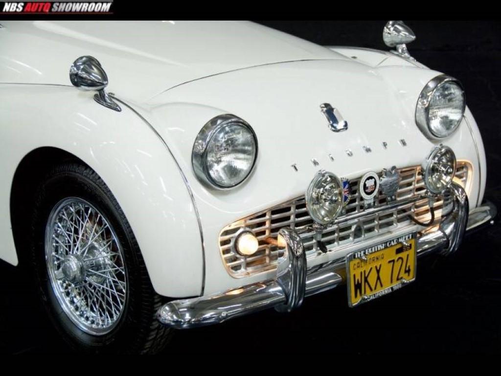 TRIUMPH TR3B bretagne roadster