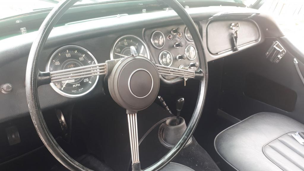 TRIUMPH TR2 BRETAGNE ROADSTER