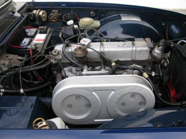 TRIUMPH TR 6 BRETAGNE ROADSTER