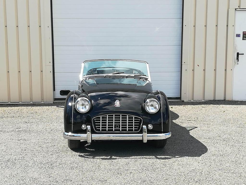 TRIUMPH TR3 PETITE BOUCHE NOIRE BRETAGNE ROADSTER