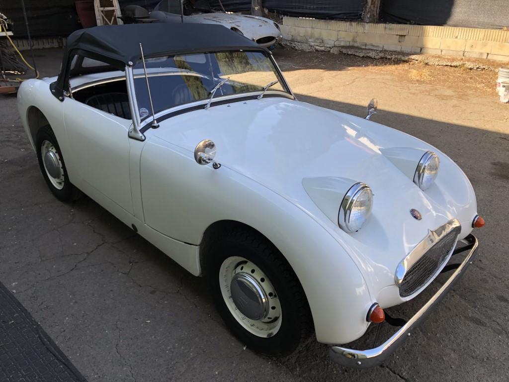 AUSTIN HEALEY FROG EYE BLANCHE BRETAGNE ROADSTER