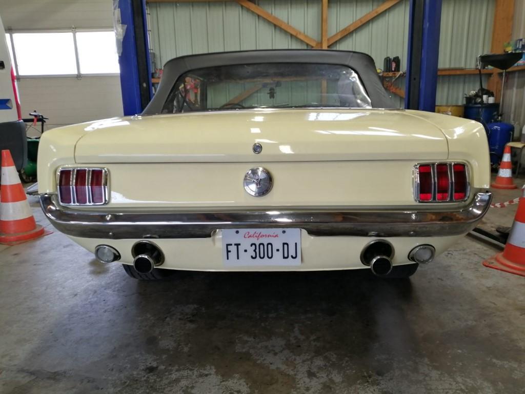 ford mustang v8 cabriolet bretagne roadster