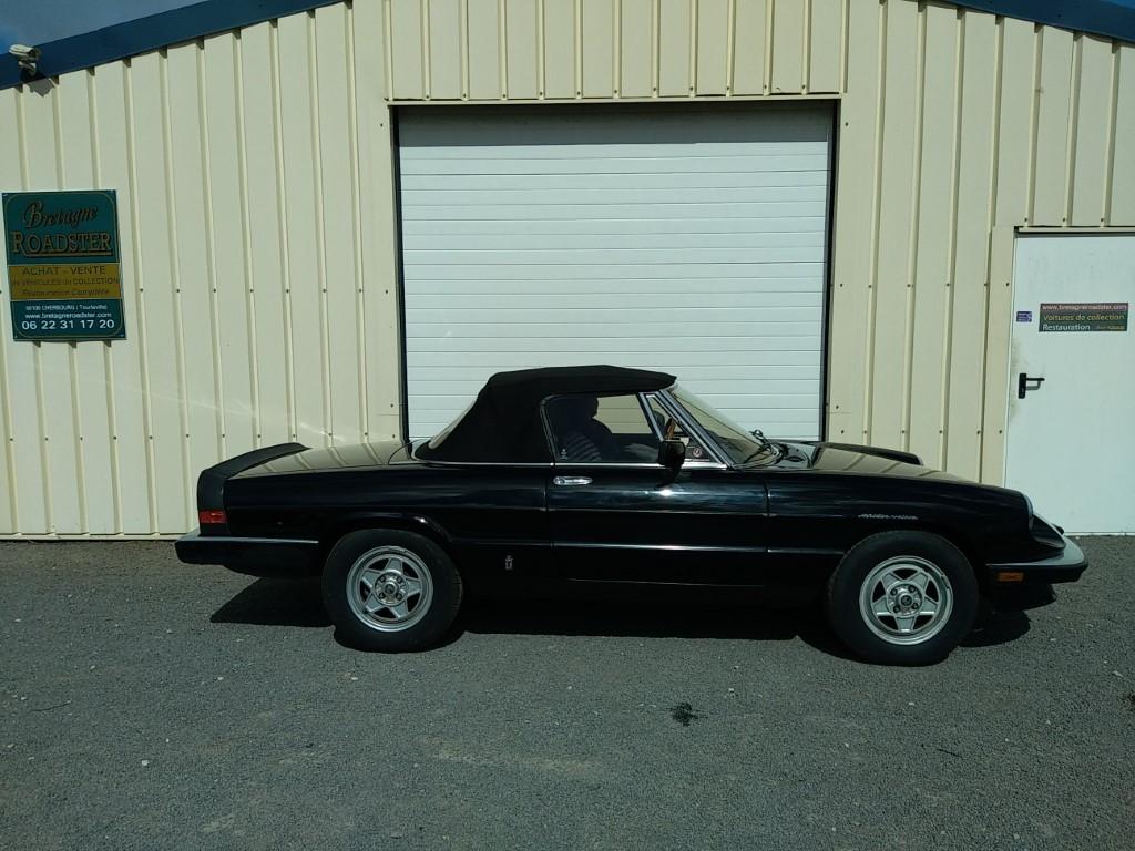 ALFA ROMEO SPIDER VELOCE 2000 NOIRE BRETAGNE ROADSTER