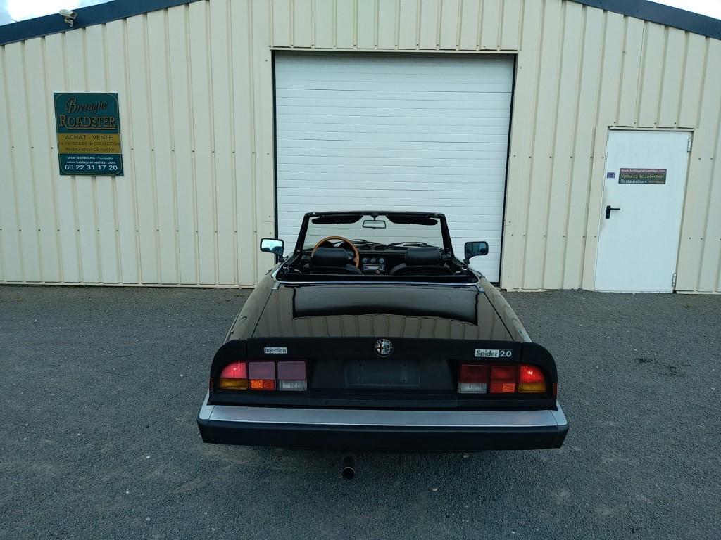ALFA ROMEO SPIDER VELOCE 2000 NOIRE BRETAGNE ROADSTER