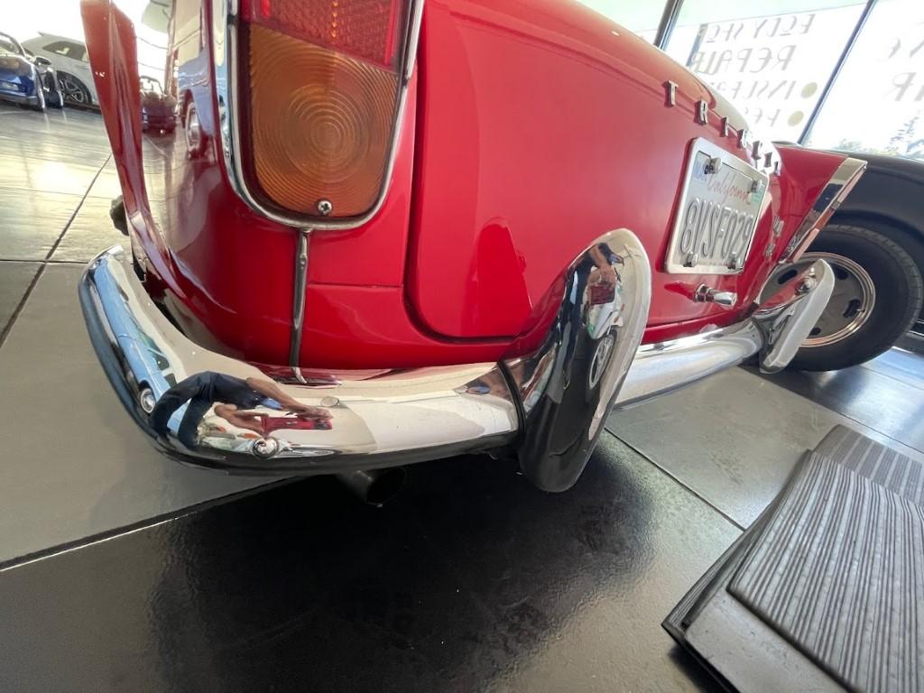 TRIUMPH TR4A IRS OVERDRIVE BRETAGNE ROADSTER