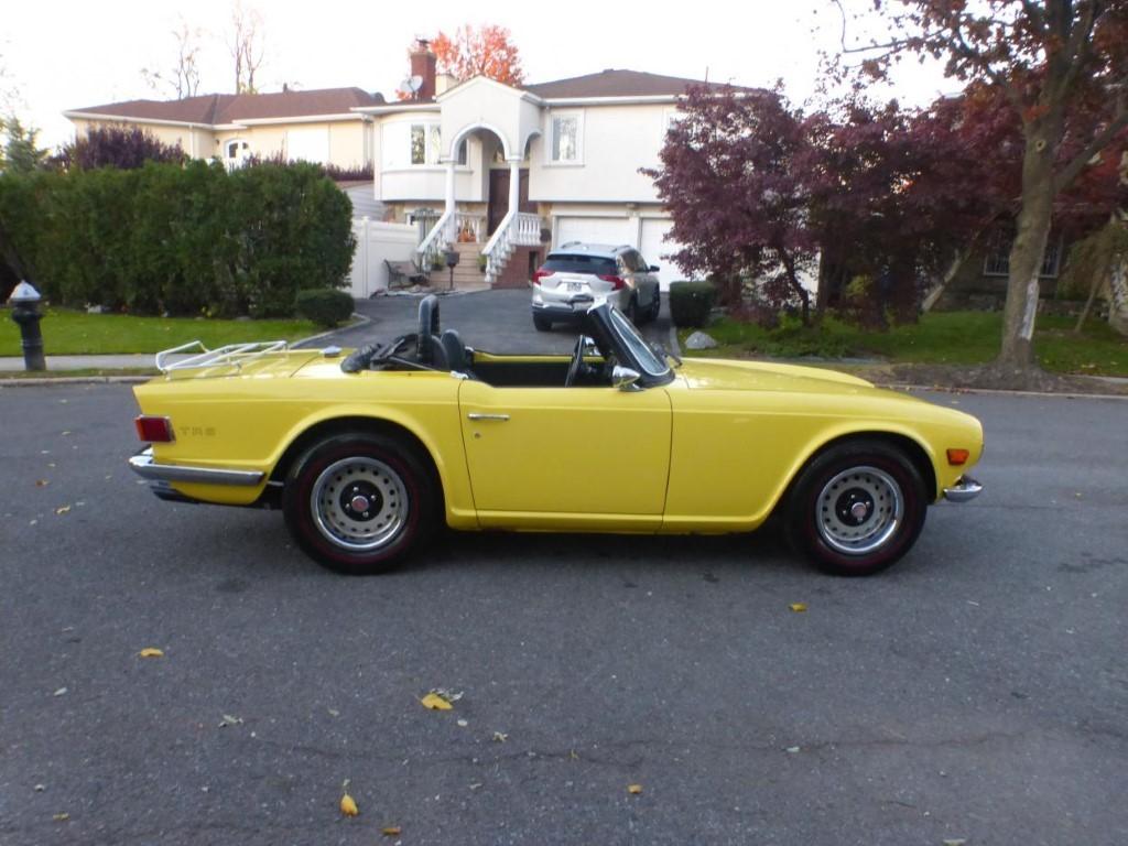 TRIUMPH TR 6 BRETAGNE ROADSTER