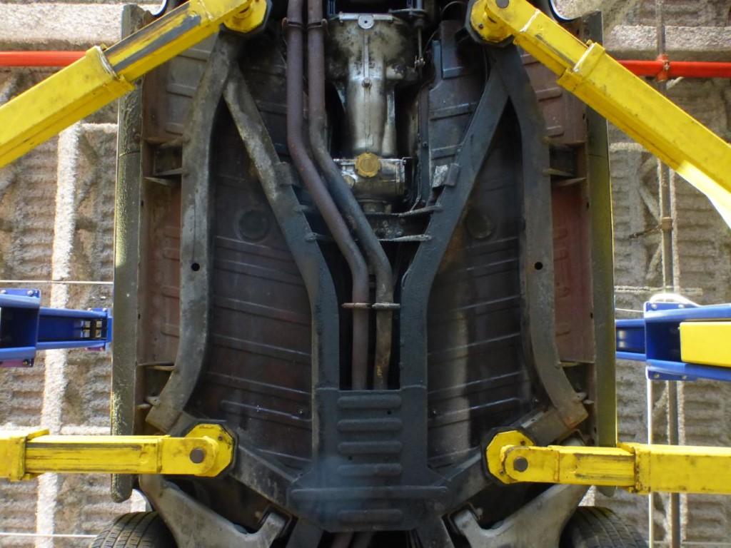 TRIUMPH TR 6 BRETAGNE ROADSTER