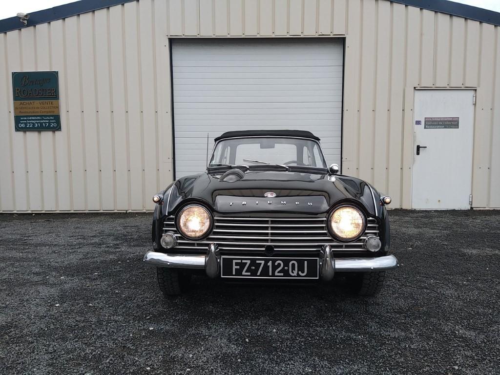 TRIUMPH TR4 A IRS BRETAGNE ROADSTER