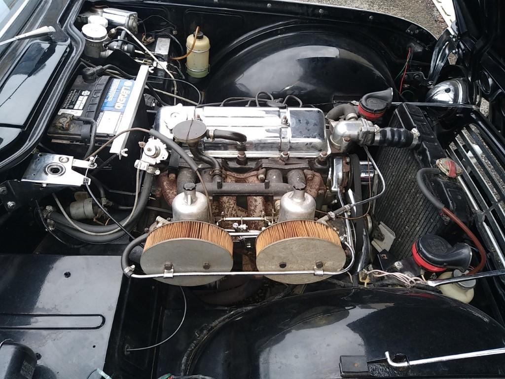 TRIUMPH TR4 A IRS BRETAGNE ROADSTER