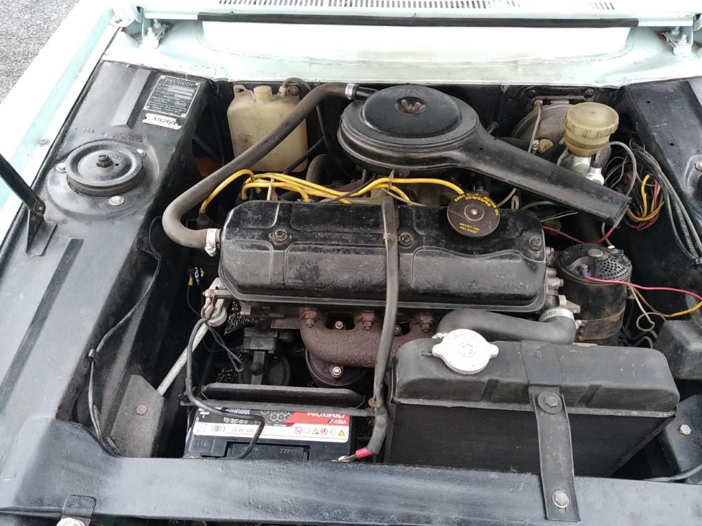 peugeot 204 cabriolet bretagne roadster