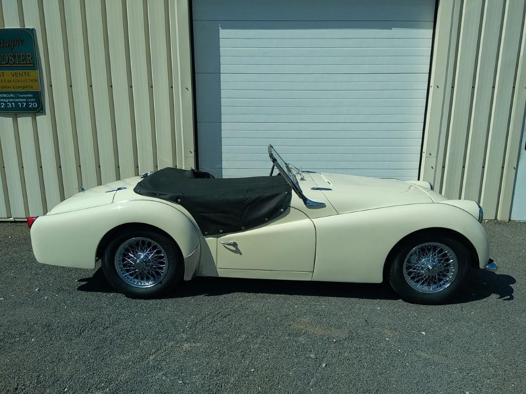 TRIUMPH TR3B OVERDRIVE BRETAGNE ROADSTER