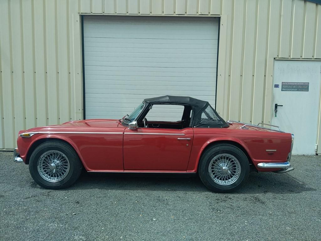 TRIUMPH TR250 OVERDRIVE BRETAGNE ROADSTER
