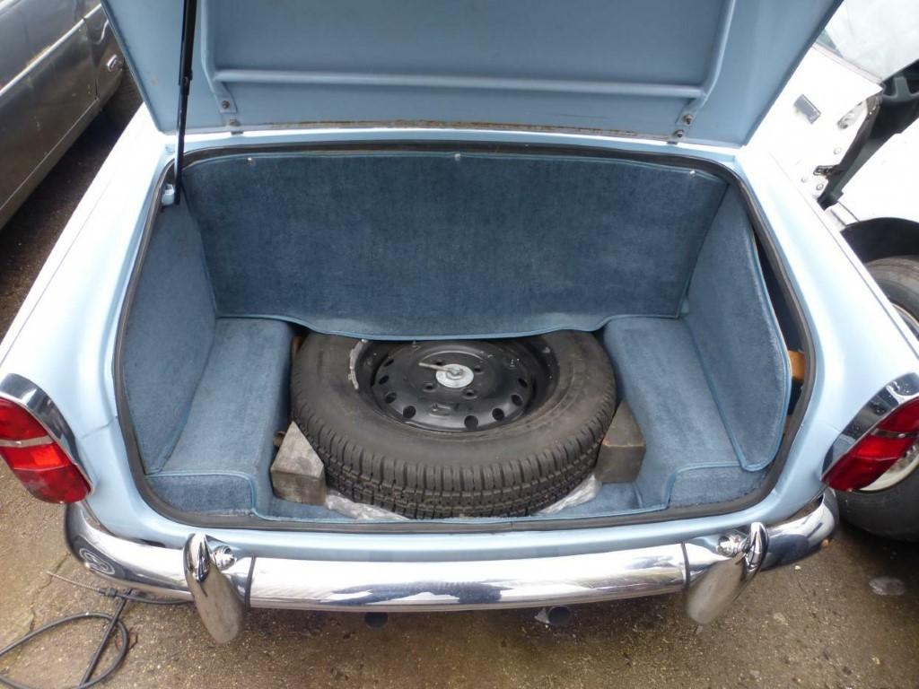 TRIUMPH TR4A IRS BRETAGNE ROADSTER