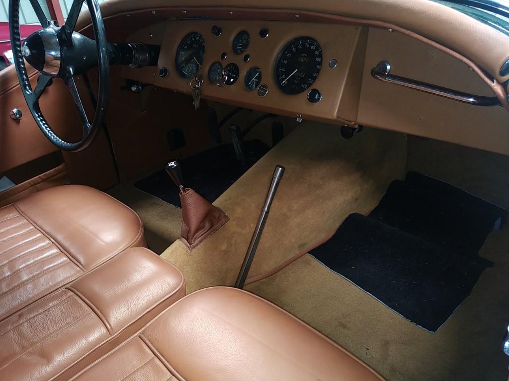 JAGUAR XK 120 OTS BRETAGNE ROADSTER