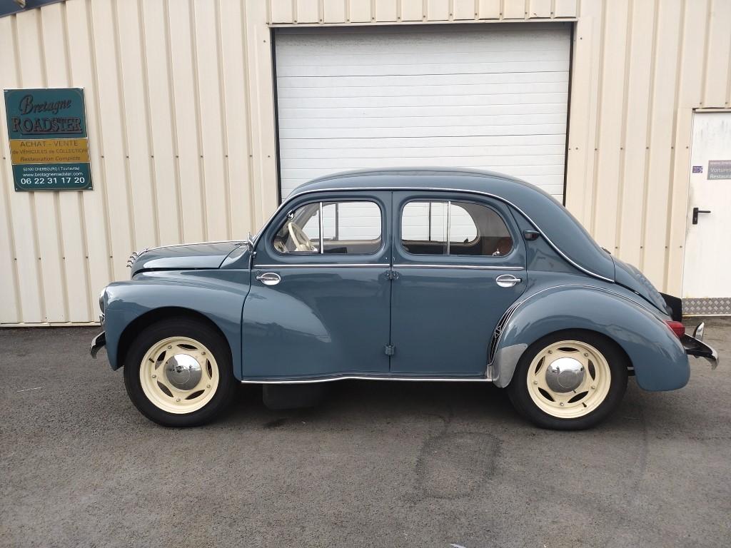 Renault 4 chevaux 1955 , bretagne roadster