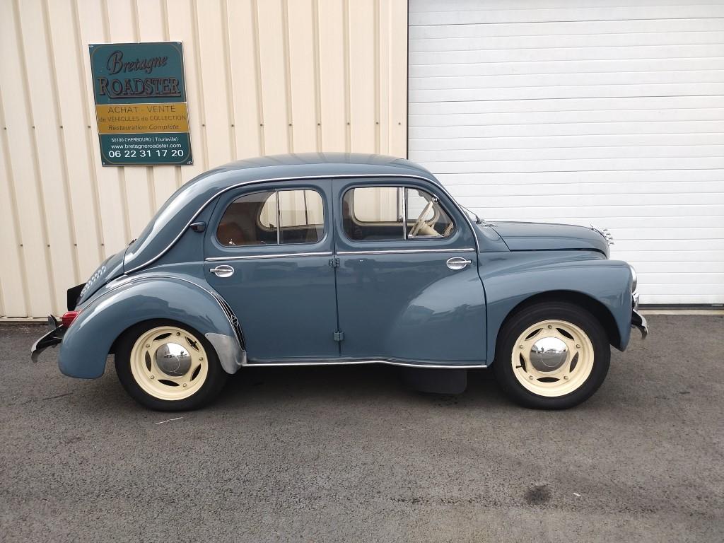 Renault 4 chevaux 1955 , bretagne roadster