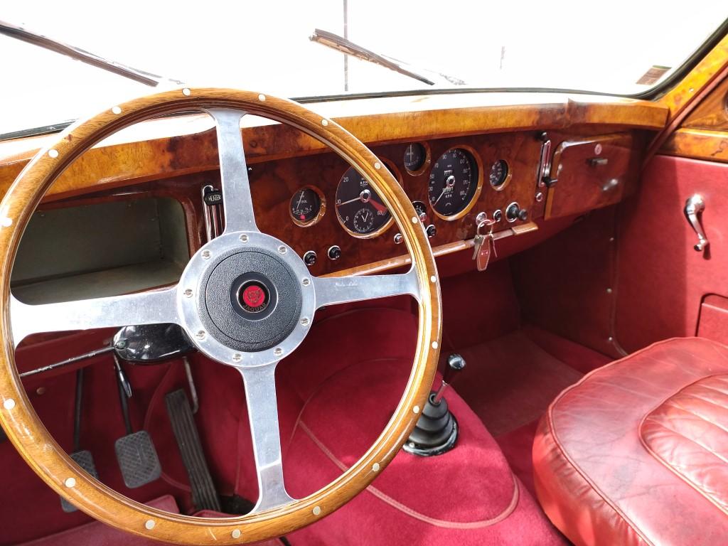 JAGUAR MK1 BRETAGNE ROADSTER