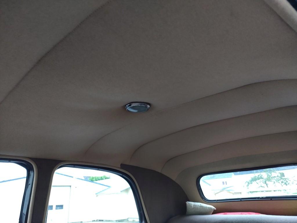 CITROEN TRACTION 11 BL MALLE PLATE BRETAGNE ROADSTER