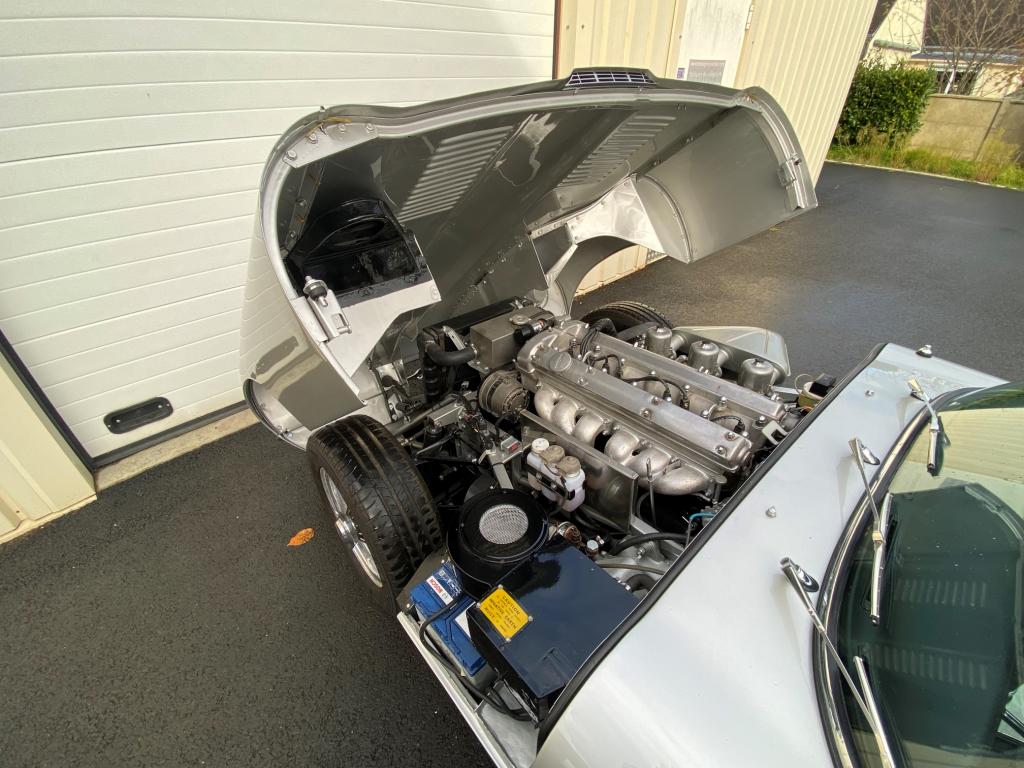 JAGUAR TYPE E 4.2L